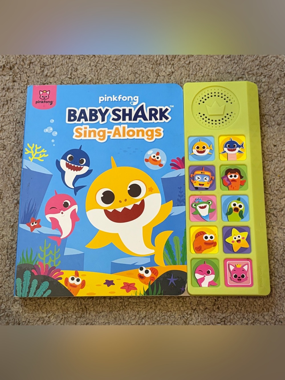 Pinkfog Baby Shark Sing-Alongs Sound Book. New.
